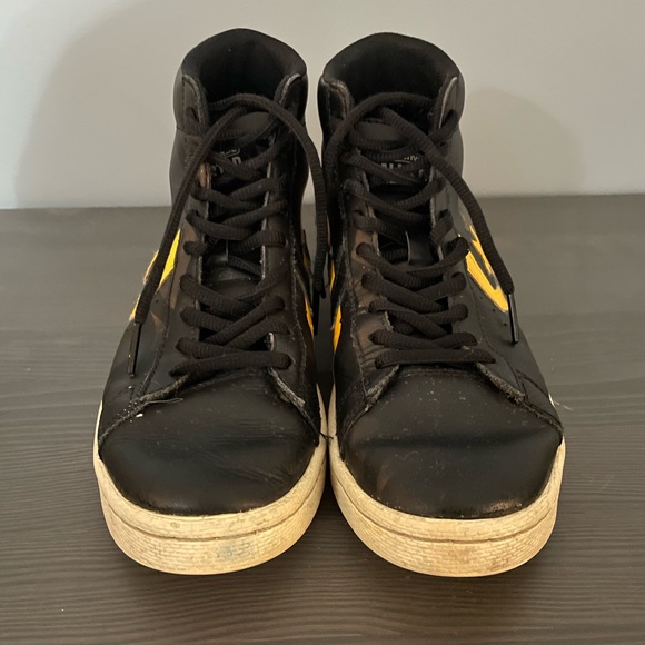 CONVERSE all Star black leather Rayguns and Roswell size 4 limited hightop - Picture 4 of 7